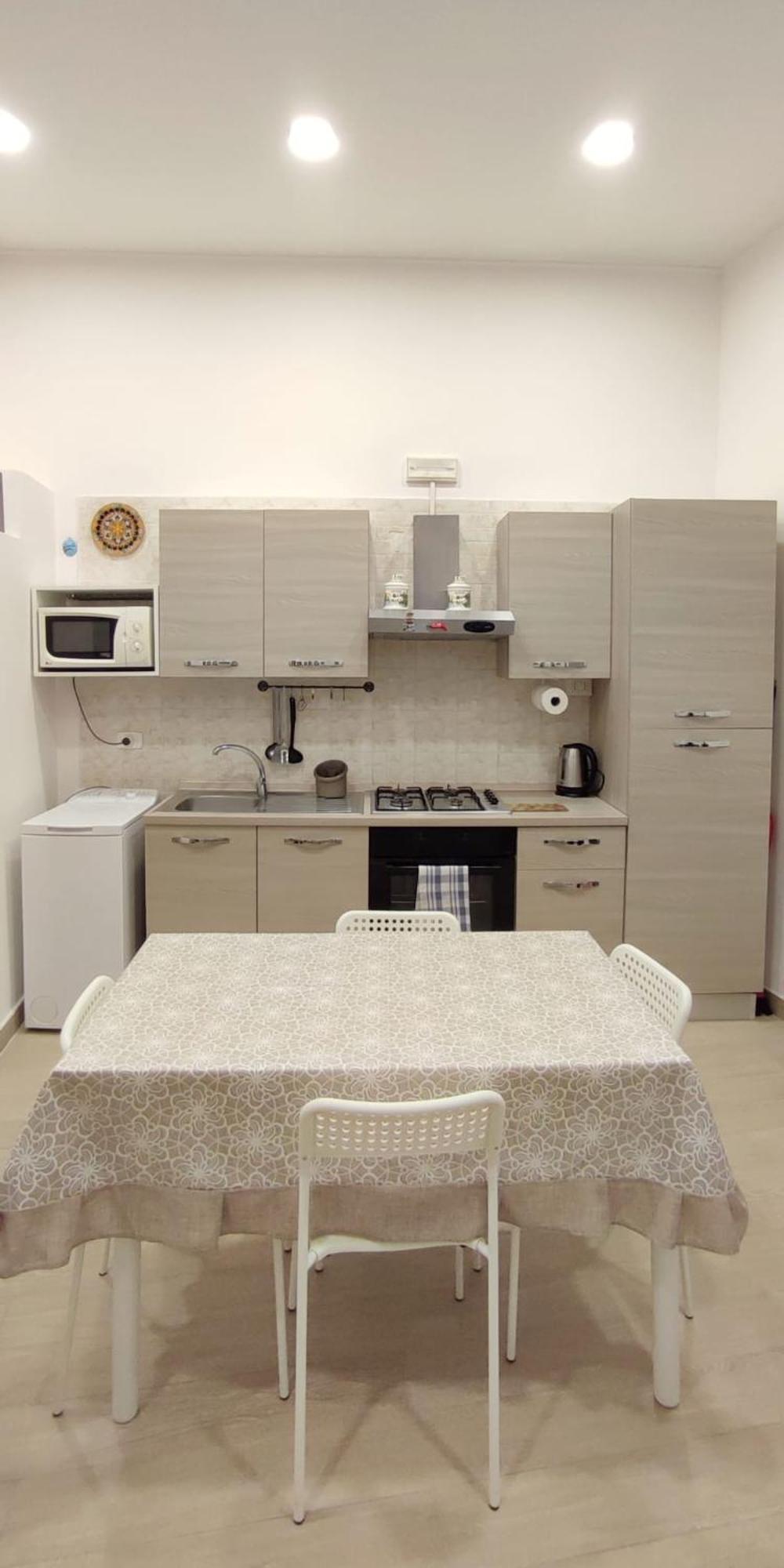 Casa Vacanze Napoli Centro Carmen & Sara Luaran gambar